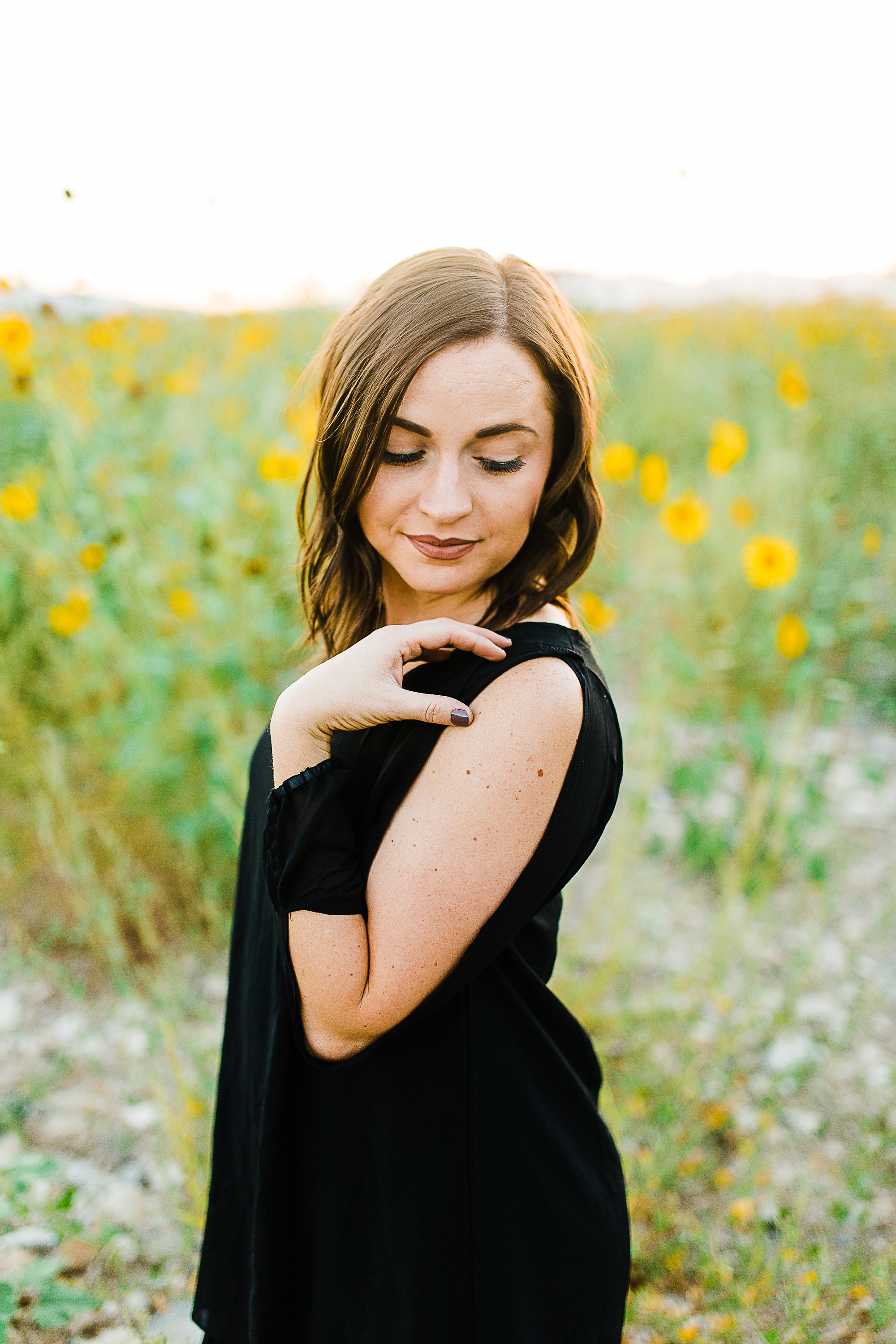 sunflower-portrait-session-mckenna-truly-photography