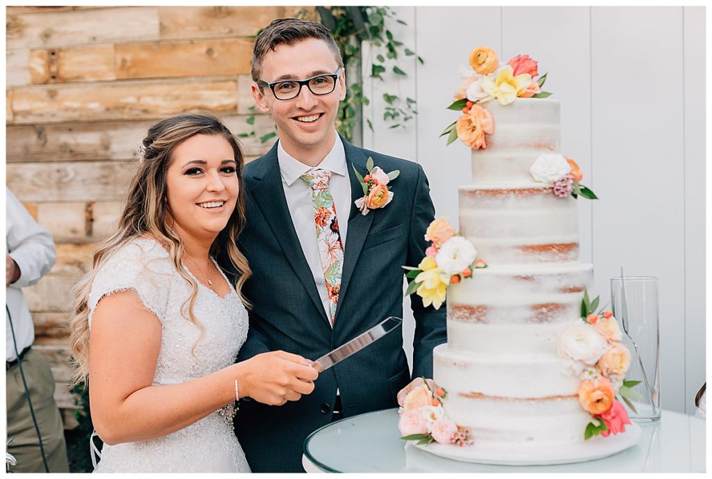 Salt Lake Temple and Shade Home and Garden Wedding | Utah Wedding Photographer