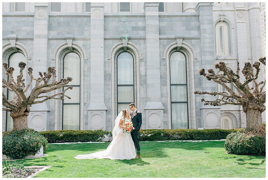 Salt Lake Temple and Shade Home and Garden Wedding | Utah Wedding Photographer