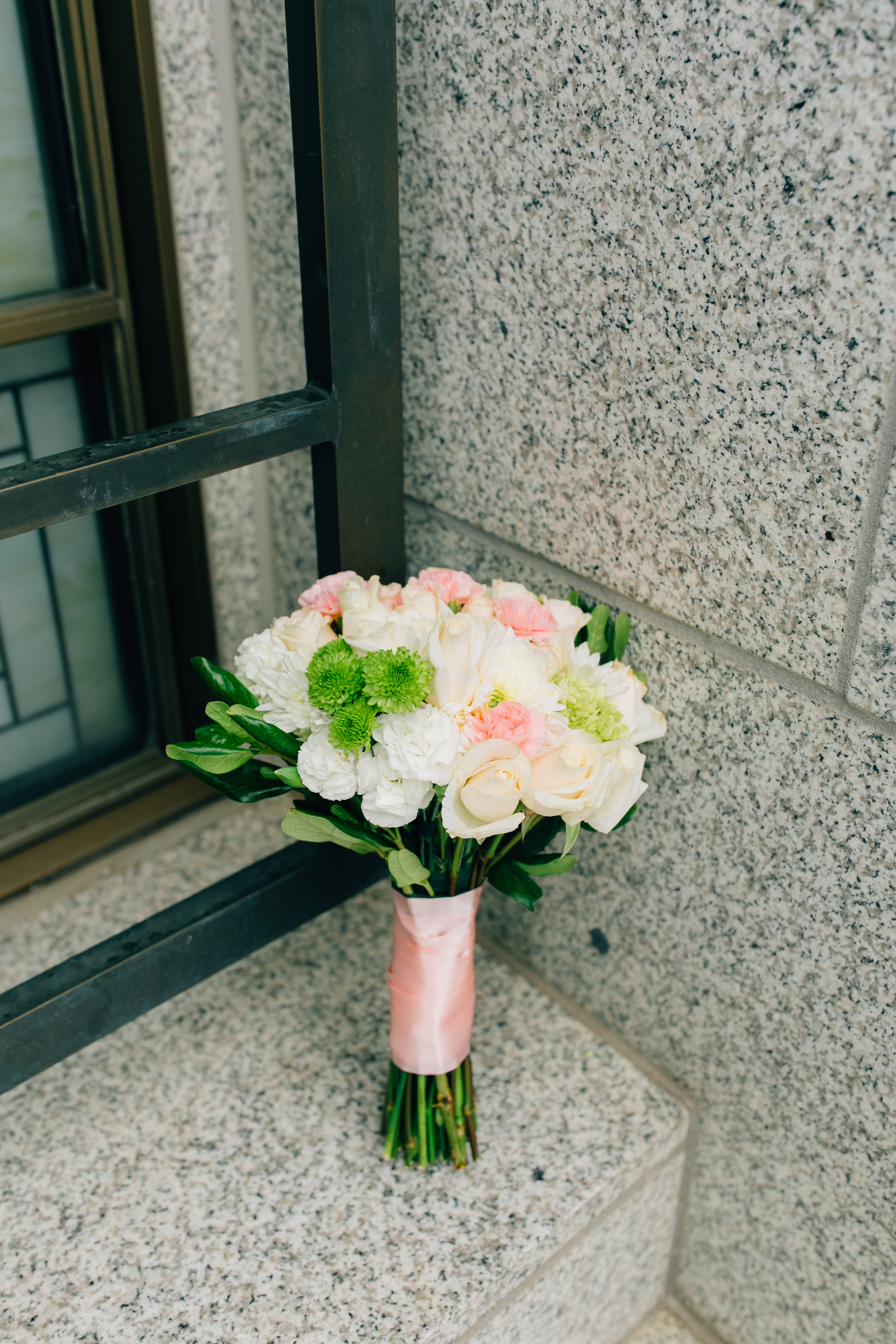 Draper Temple Wedding | Rainy Wedding | Utah Wedding Photographer