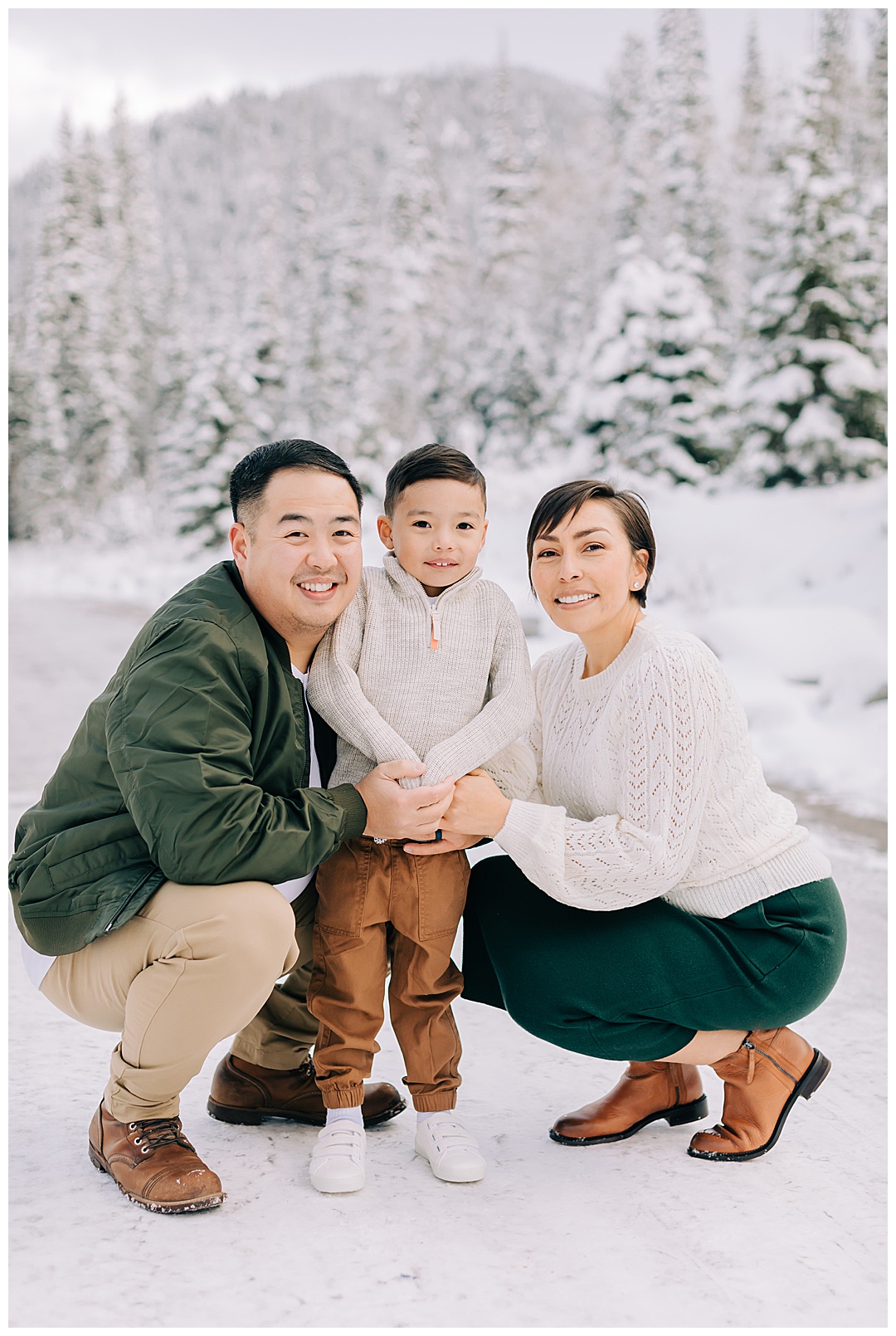 Winter Family Pictures | Jordan Pines