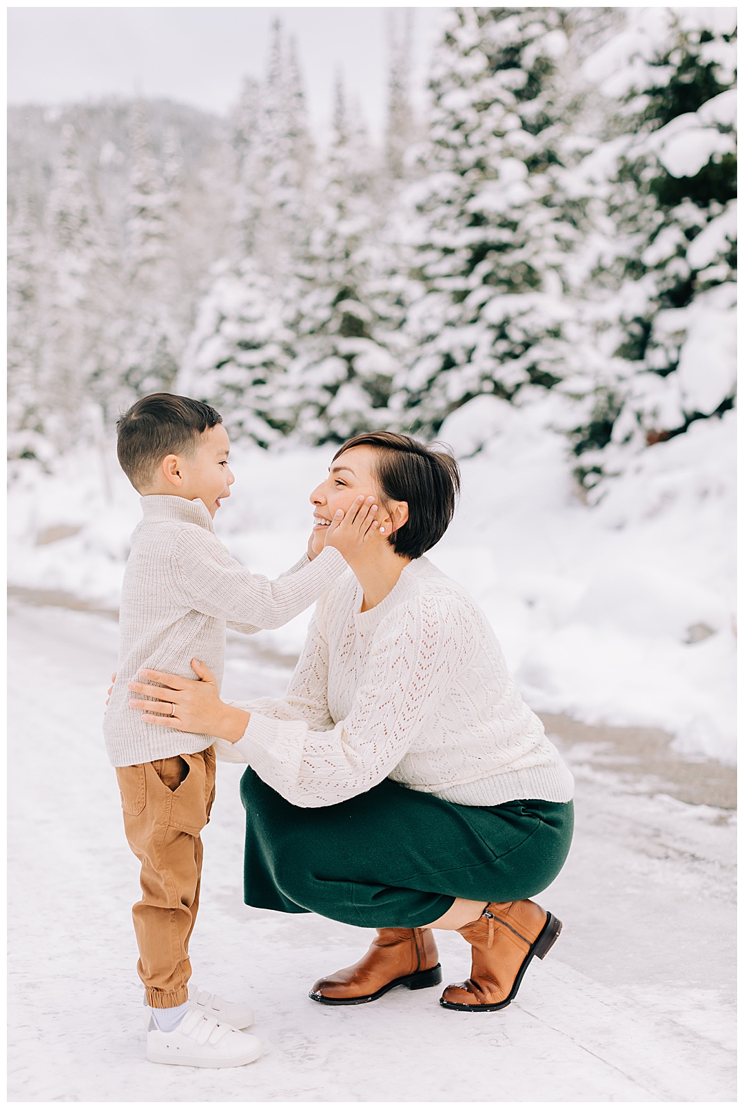 Winter Family Pictures | Jordan Pines