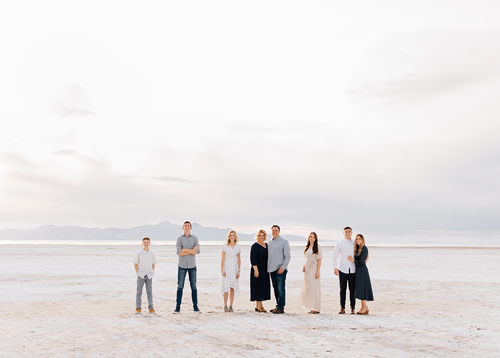 Great Salt Air Extended Family Pictures | Utah Photographer