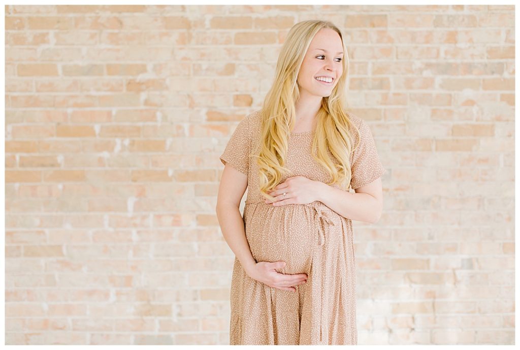 White Space Studios Maternity Session | Annie