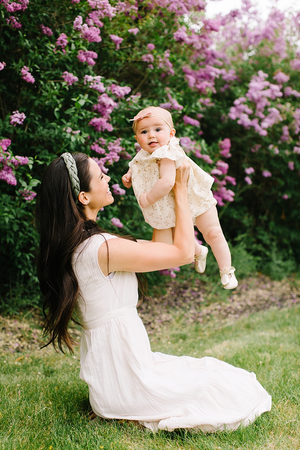 Lilac Mommy and Me Pictures | Utah Photographer