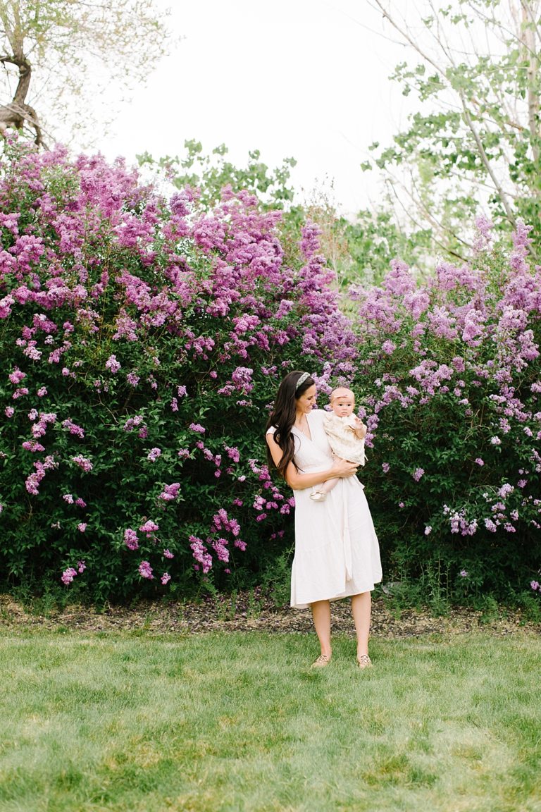 Lilac Mommy and Me Pictures | Utah Photographer