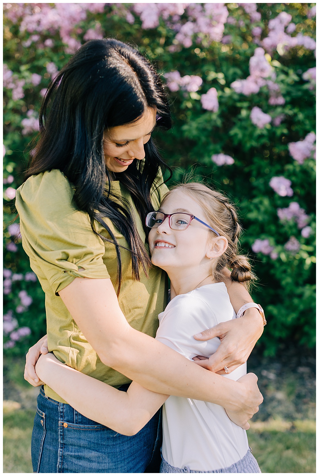 Lilac Motherhood Pictures | Turner