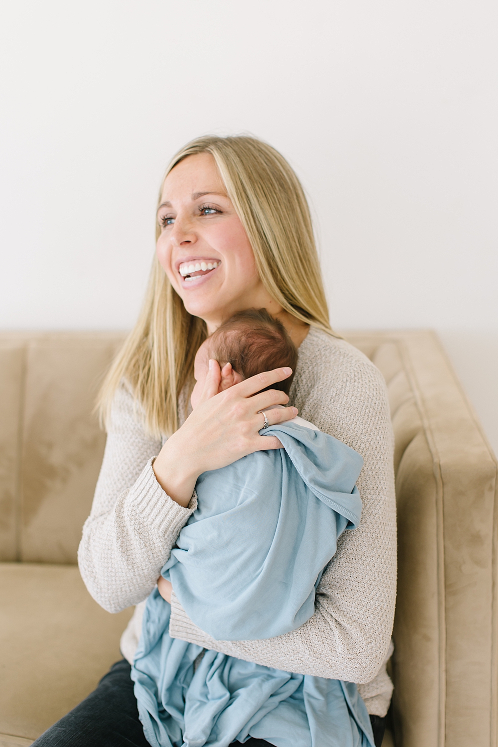 Sandy Newborn Photographer | The Sharp Family