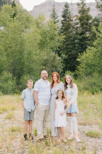 Shooting Family Pictures at the Stewart Falls Trailhead in Provo Canyon | Provo Photographer