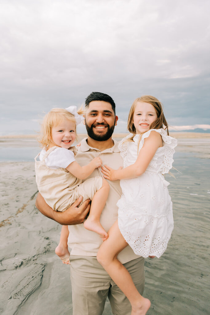 Extended family session at the Salt Air