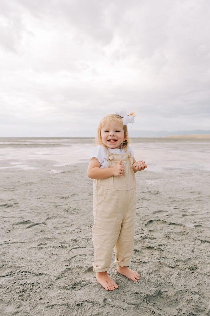 Extended family session at the Salt Air