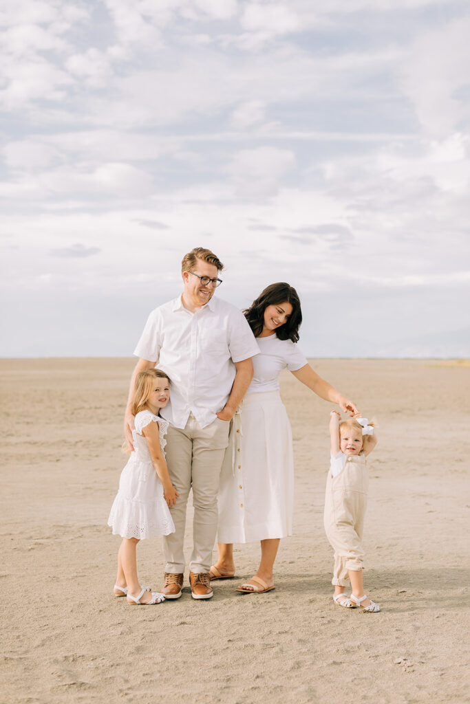 Extended family session at the Salt Air