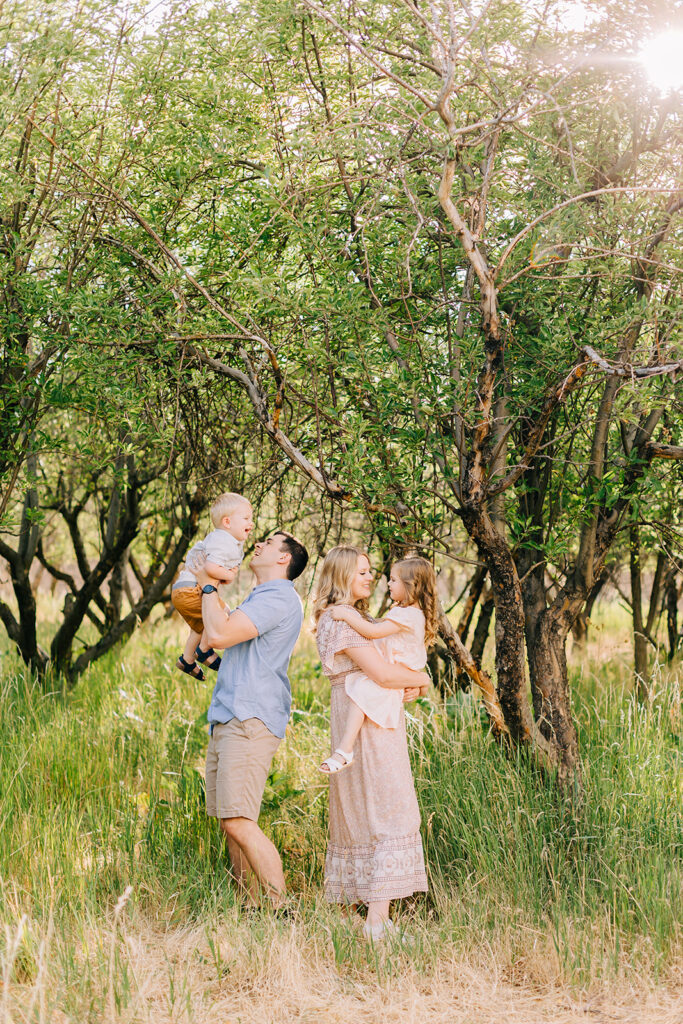 Provo Family Photographer | Orchard Family Pictures