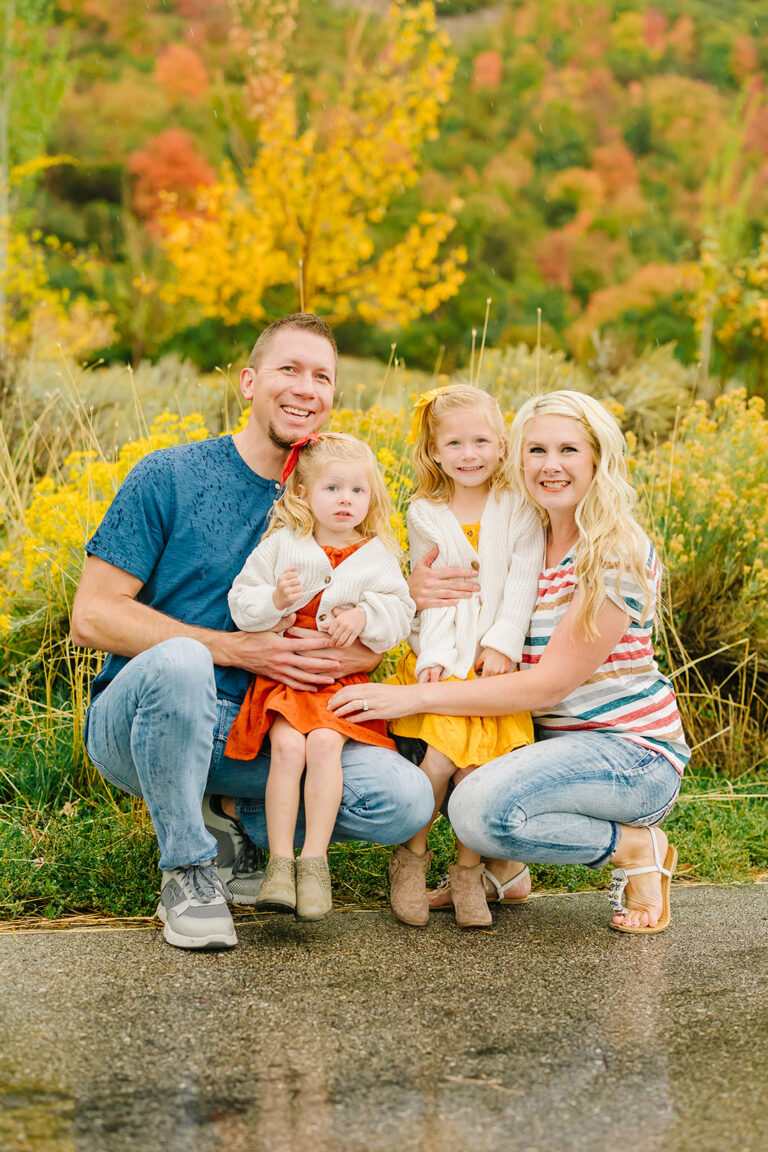 Rainy Fall Mini Session | Sandy Photographer