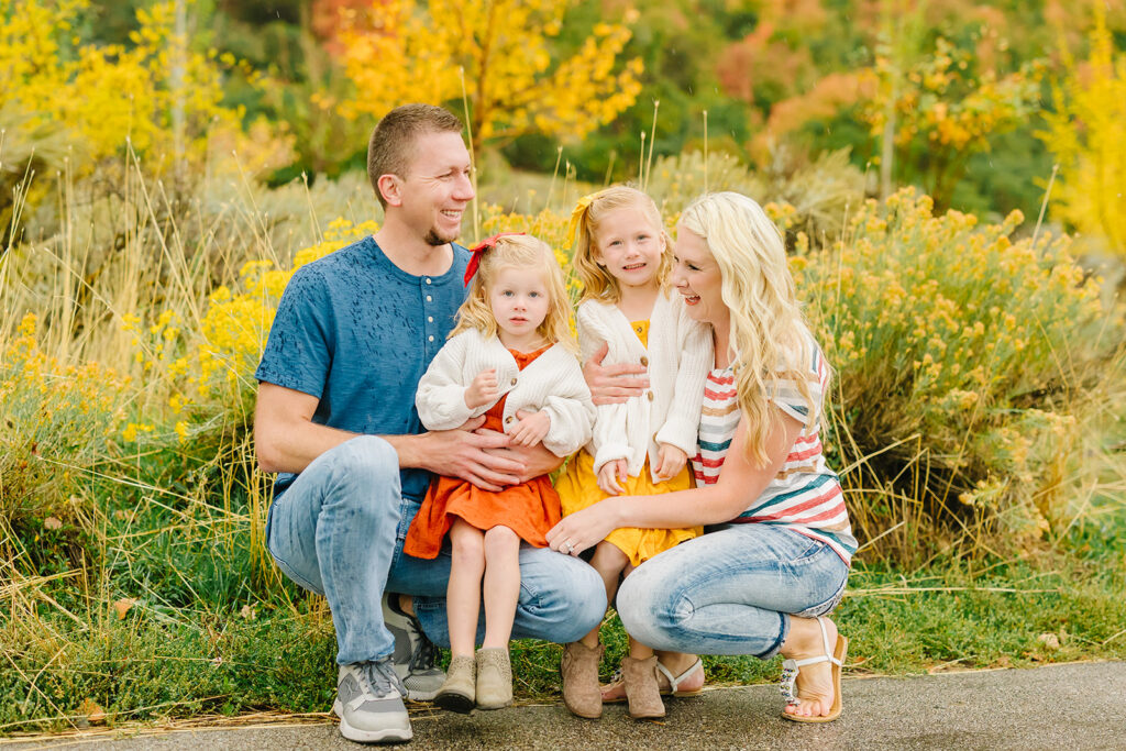 Rainy Fall Mini Session | Sandy Photographer