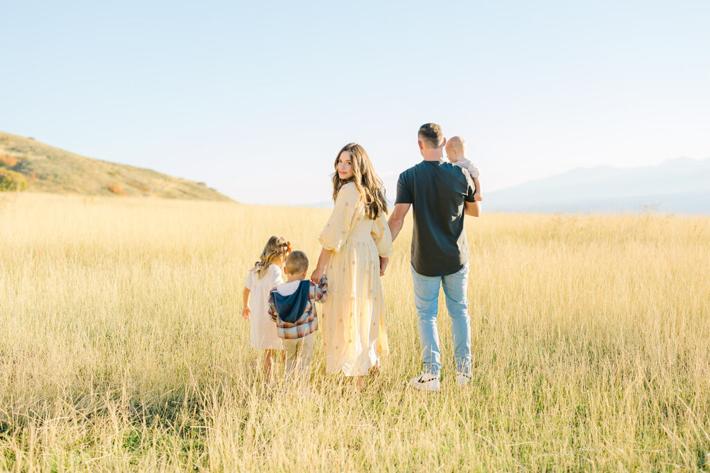 Tunnel Springs | Utah Mini Session Photographer