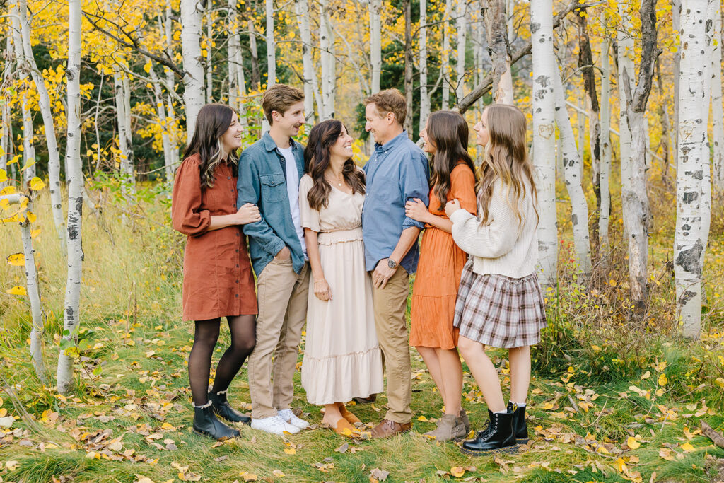 Stewart Falls Extended Family Pictures | Provo Photographer