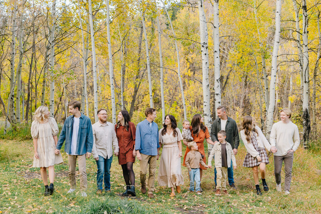 Stewart Falls Extended Family Pictures | Provo Photographer