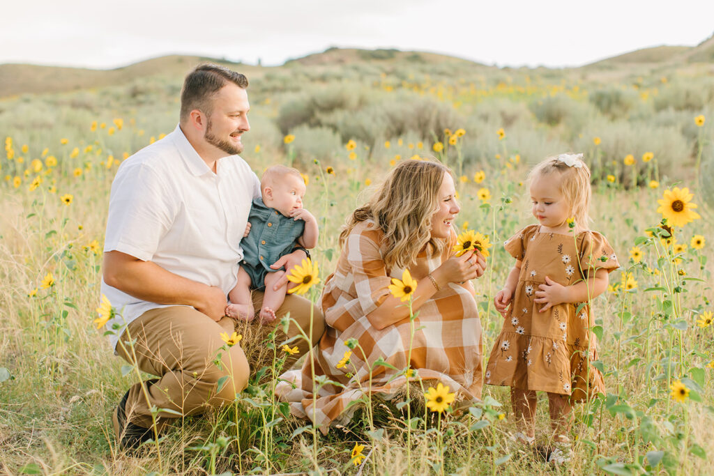 Sunflower Family Pictures | Herriman Family Photographer