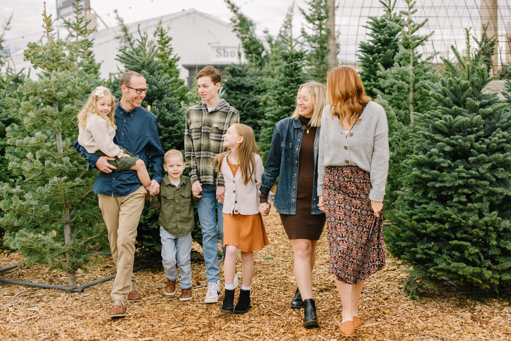 Utah Christmas Tree Mini Session | Kinlands Farm