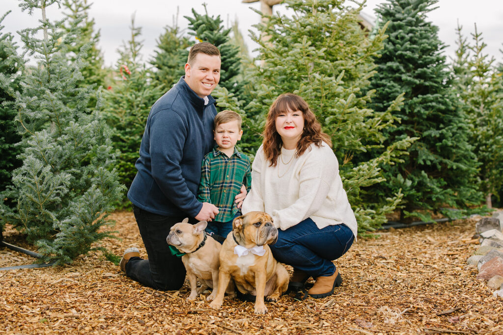 Christmas Tree Family Pictures | Utah Photographer