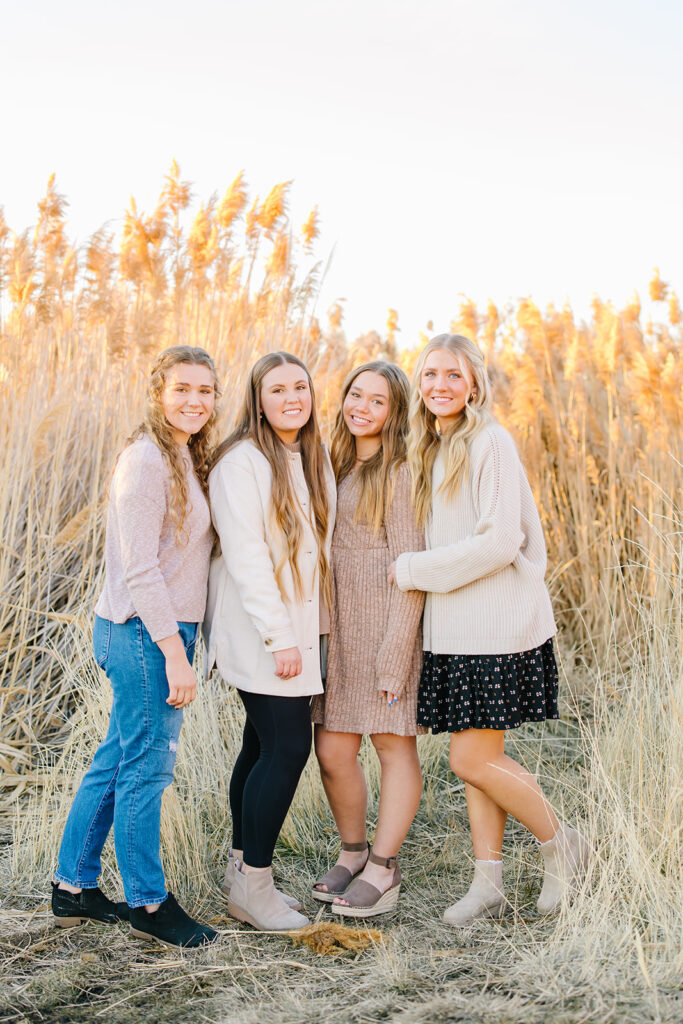 Winter Tunnel Springs Family Pictures | Utah Photographer