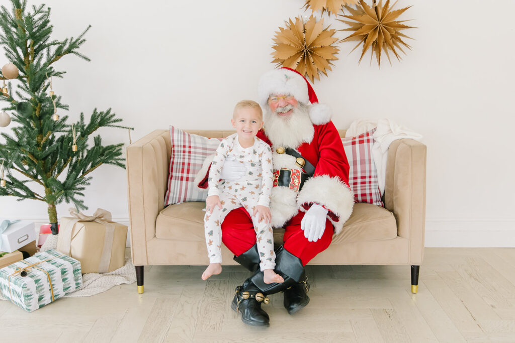  Mini Sessions with Santa and American Fork Photographer