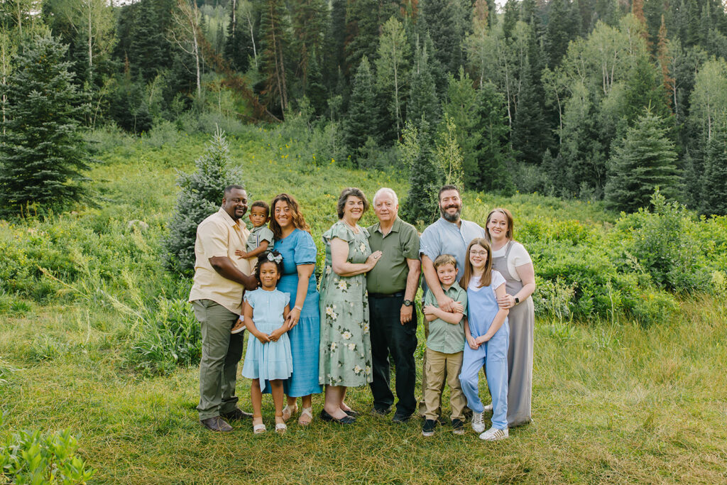 Jordan Pines Extended Family Photographer | Utah Photographer