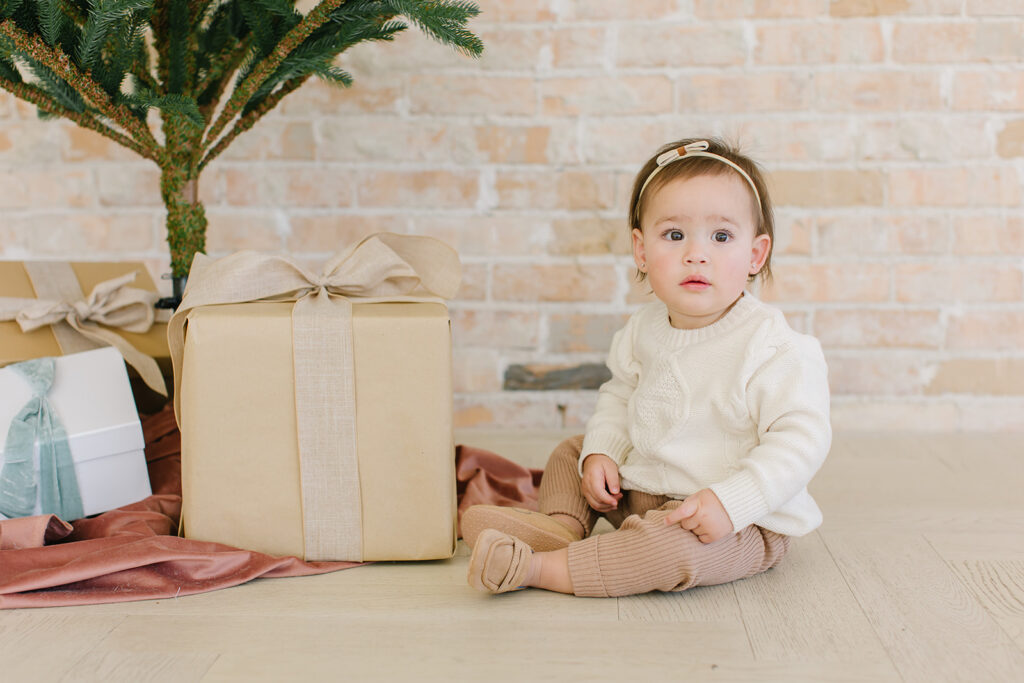 Studio Christmas Mini Sessions | Utah Photographer