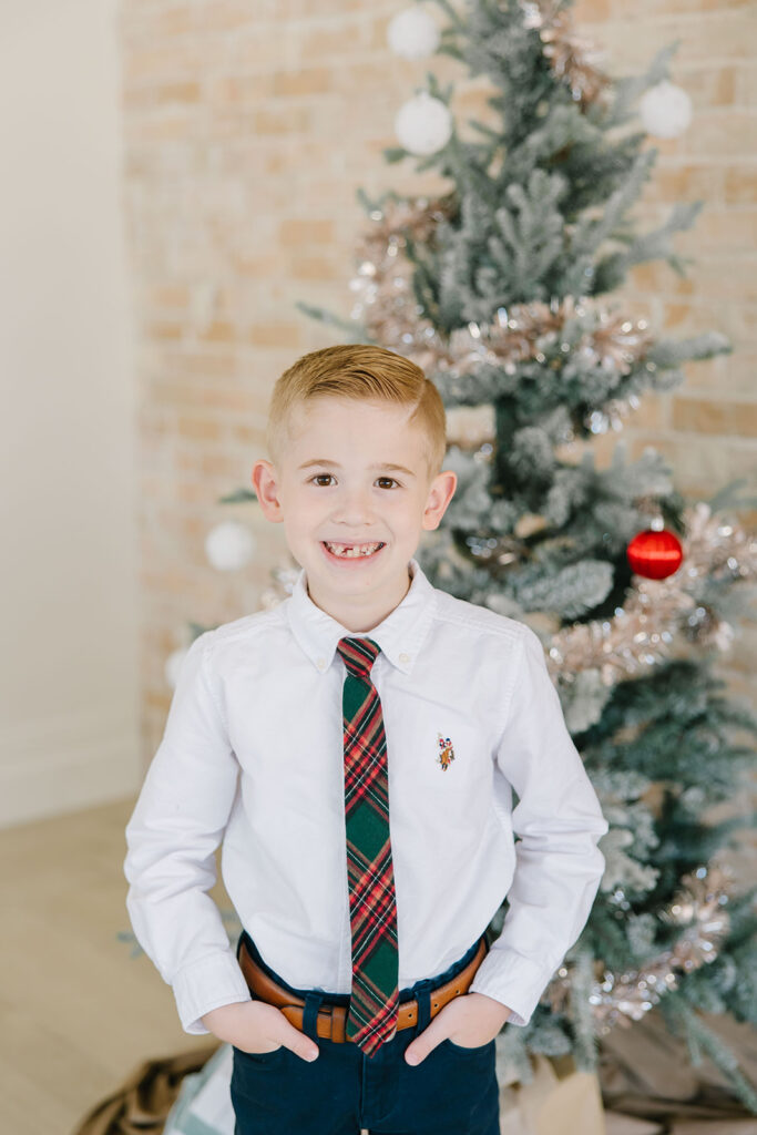 Ivy City Co Matching Outfits | Christmas Mini Session