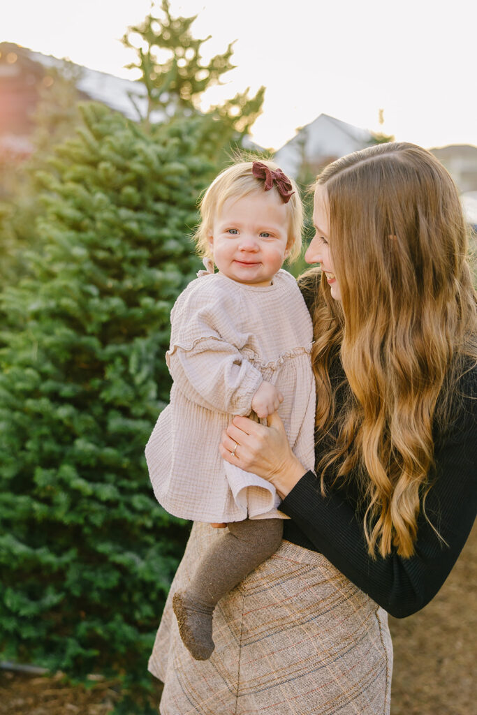 Christmas Mini Sessions | Utah Family Photographer