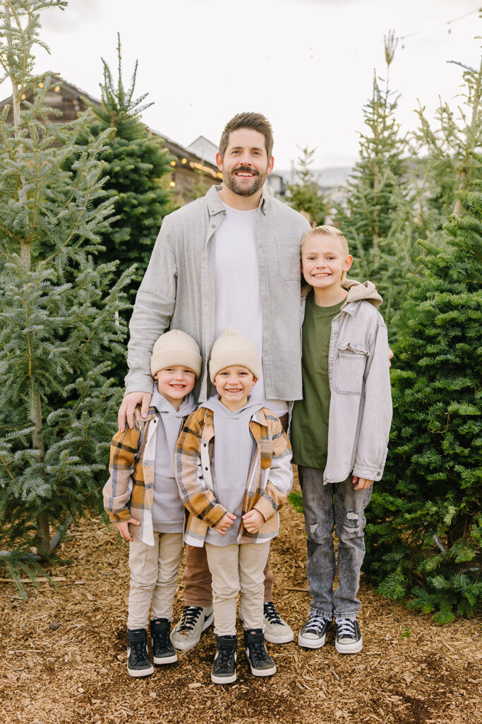 Utah Tree Farm Mini Session | Kinlands Farm