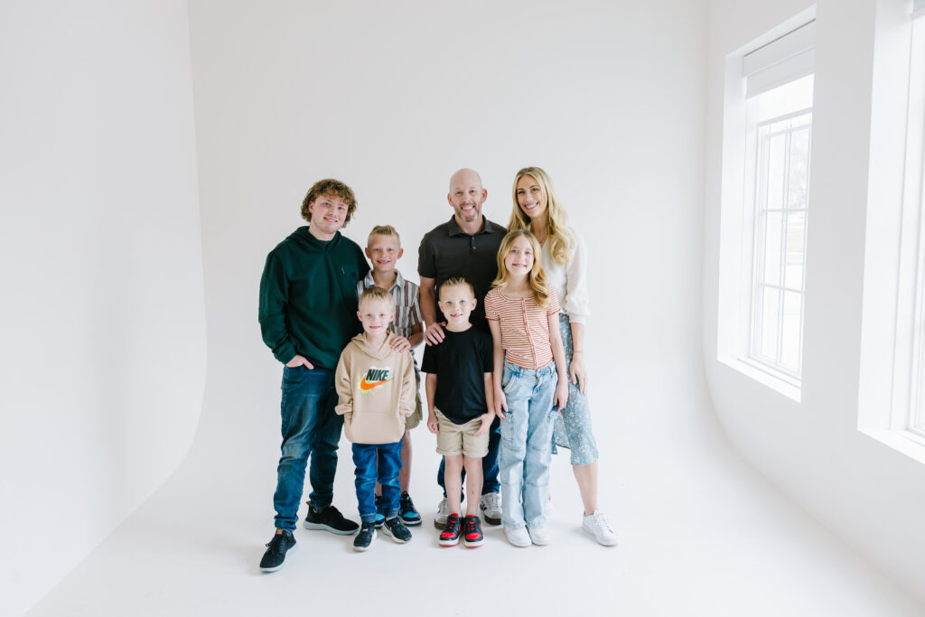 Studio Family Pictures | Eagle Mountain Photographer