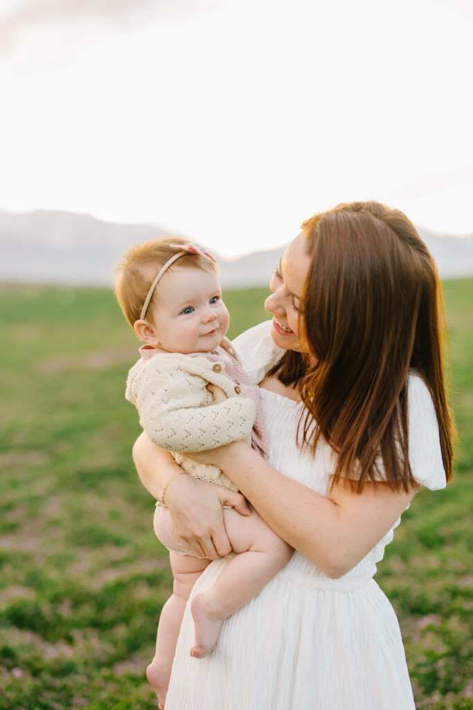 Motherhood Mini Session | Saratoga Springs Photographer