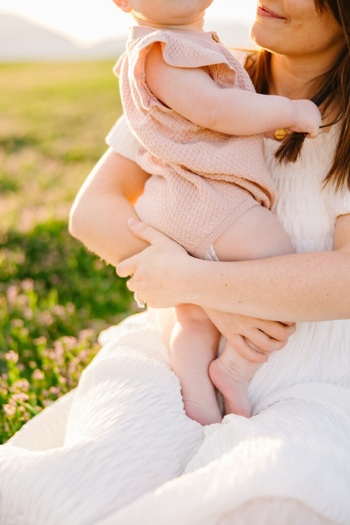 Motherhood Mini Session | Saratoga Springs Photographer