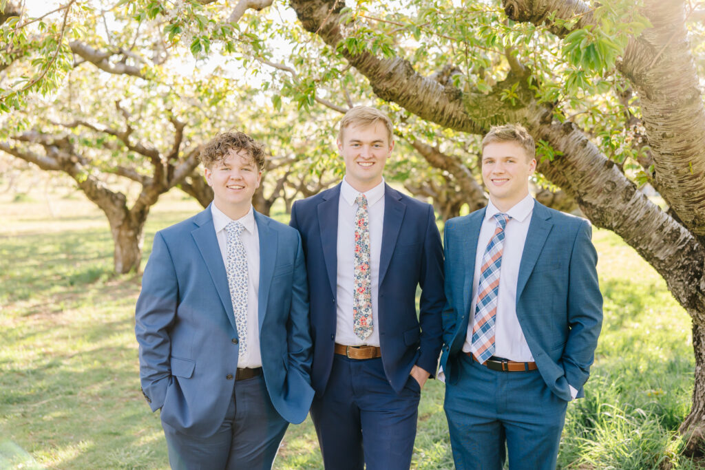 Bountiful Mission Pictures and Elder Thomas