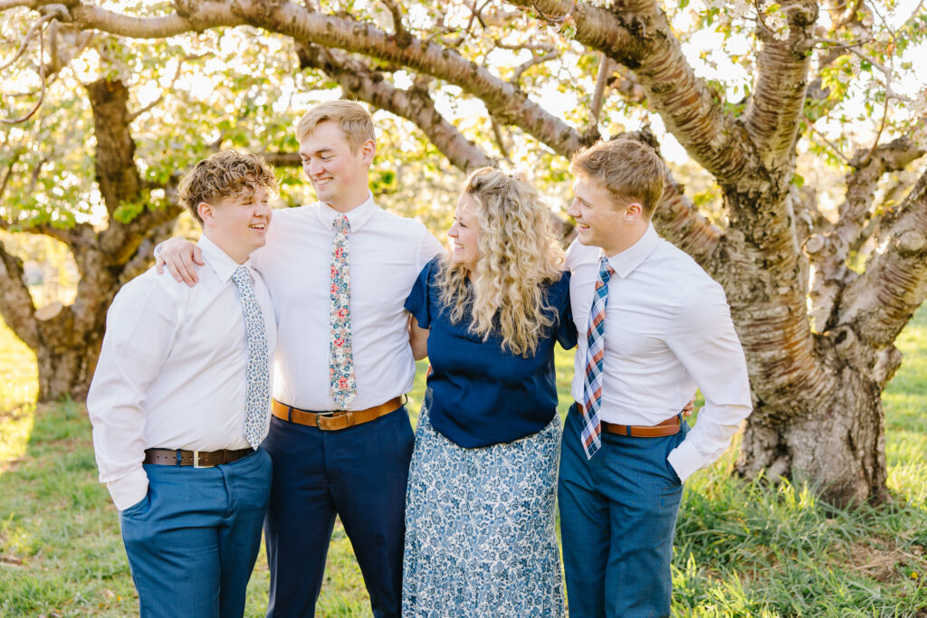 Bountiful Mission Pictures and Elder Thomas