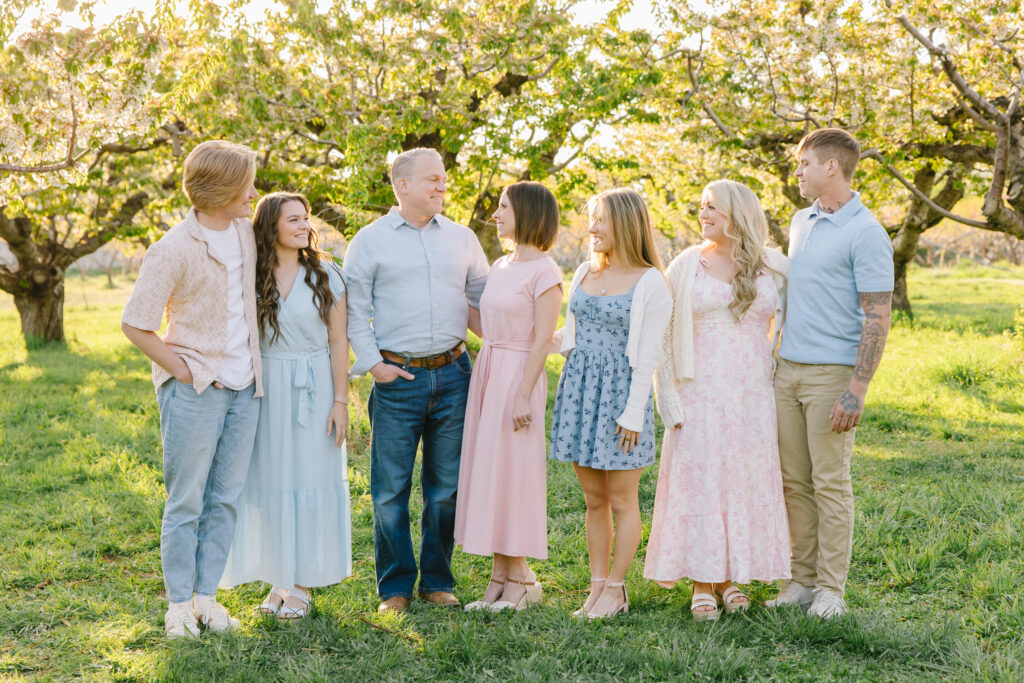 Orchard Extended Family Pictures | Brooke Family