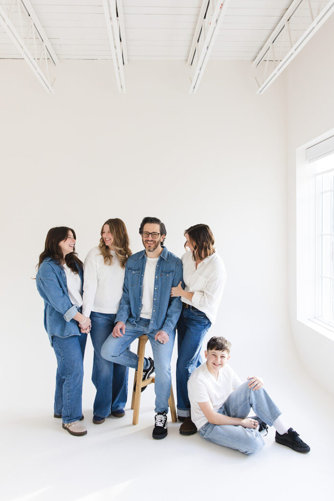 90s Inspired Studio Pictures | Utah Photographer