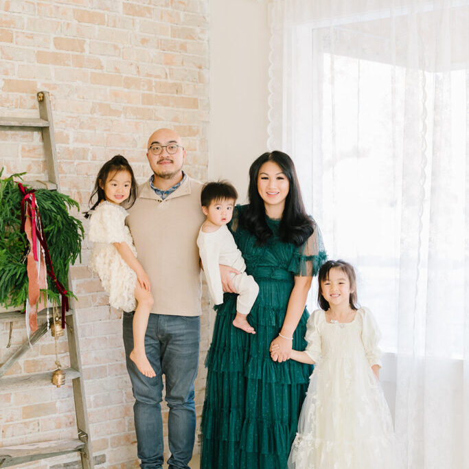 Christmas Minis Outfit Inspiration | Utah Photographer