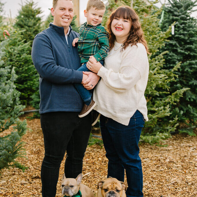 Christmas Tree Family Pictures | Utah Photographer