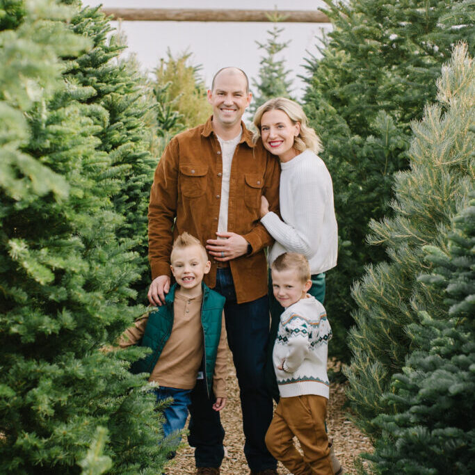 Kindlands Tree Farm Mini Session | Riverton Photographer