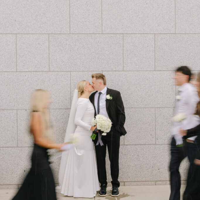 Stubler | Snowy Draper Temple Wedding