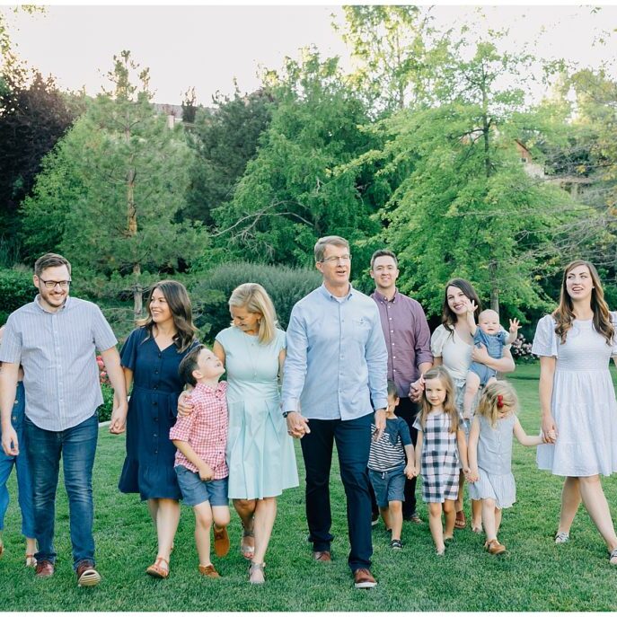 Rogers | Extended Family Pictures | Qualtrics Gardens