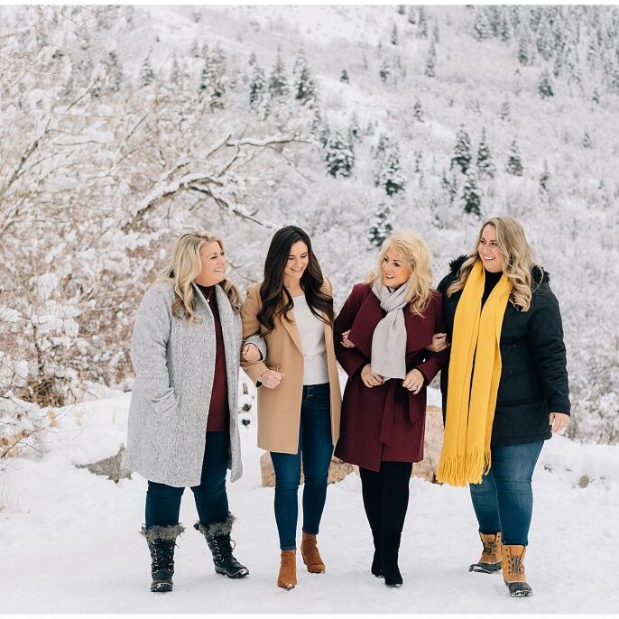 Winter Family Pictures at Neff's Canyon | Blosch Family