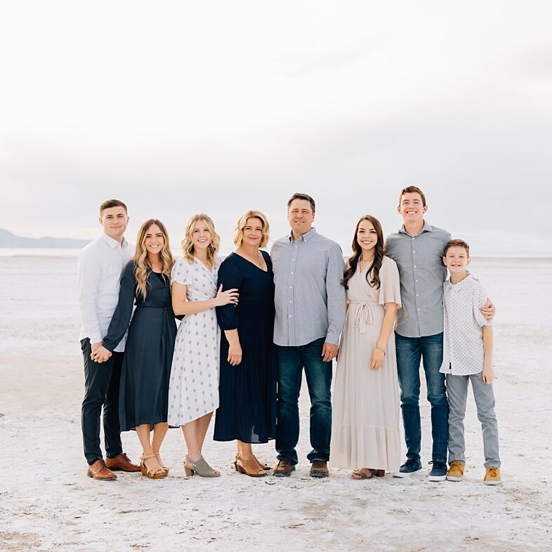 What to Wear for Family Pictures | Utah Family Photographer