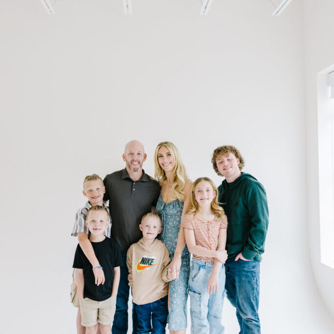 Studio Family Pictures | Eagle Mountain Photographer