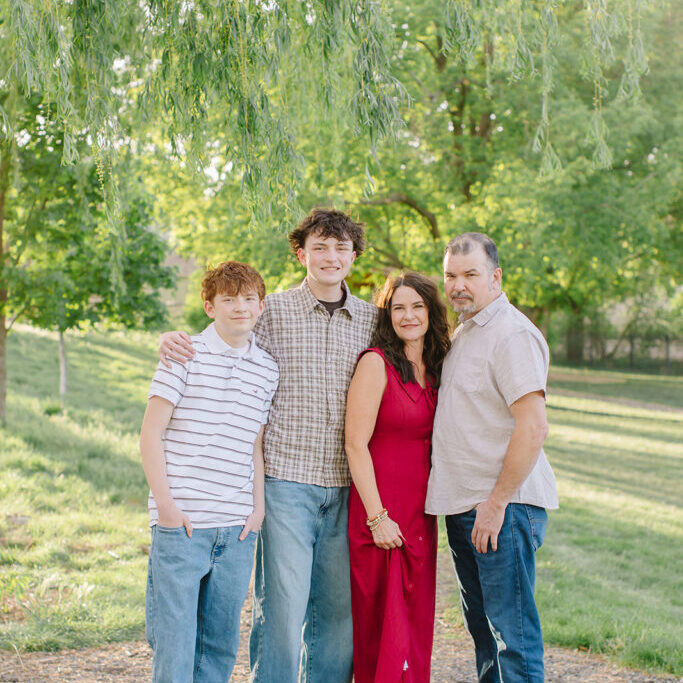 South Jordan Photographer | Family Session at Holt Farms