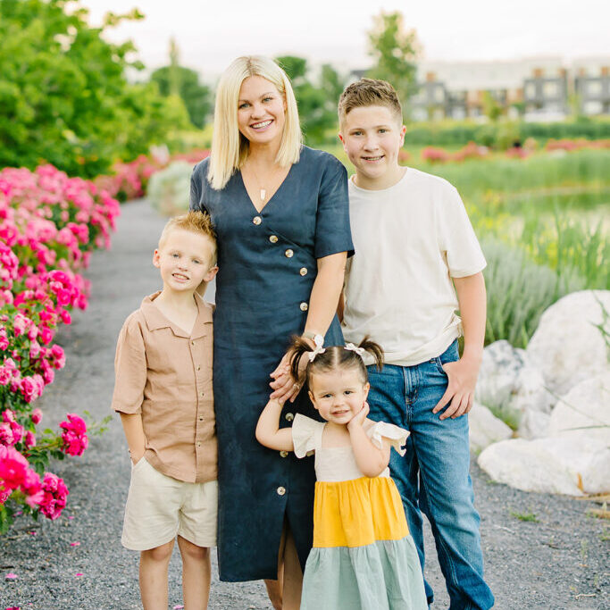 Daybreak Lake Family Pictures | South Jordan Photographer