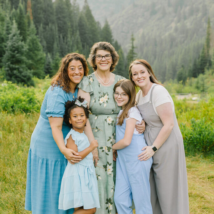 Jordan Pines Extended Family Photographer | Utah Photographer